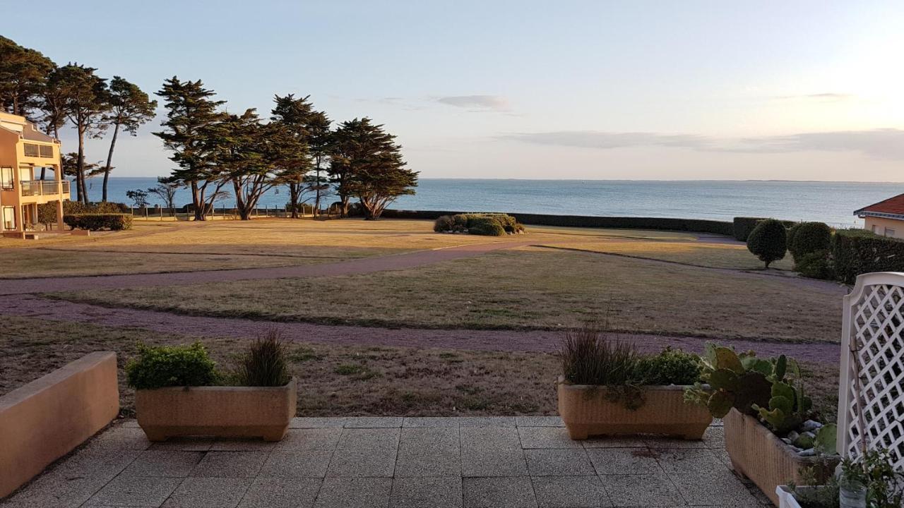 Appartement Face A La Mer Pornic Exterior photo