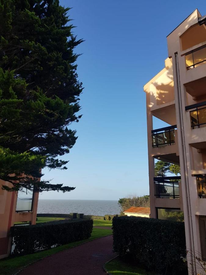 Appartement Face A La Mer Pornic Exterior photo