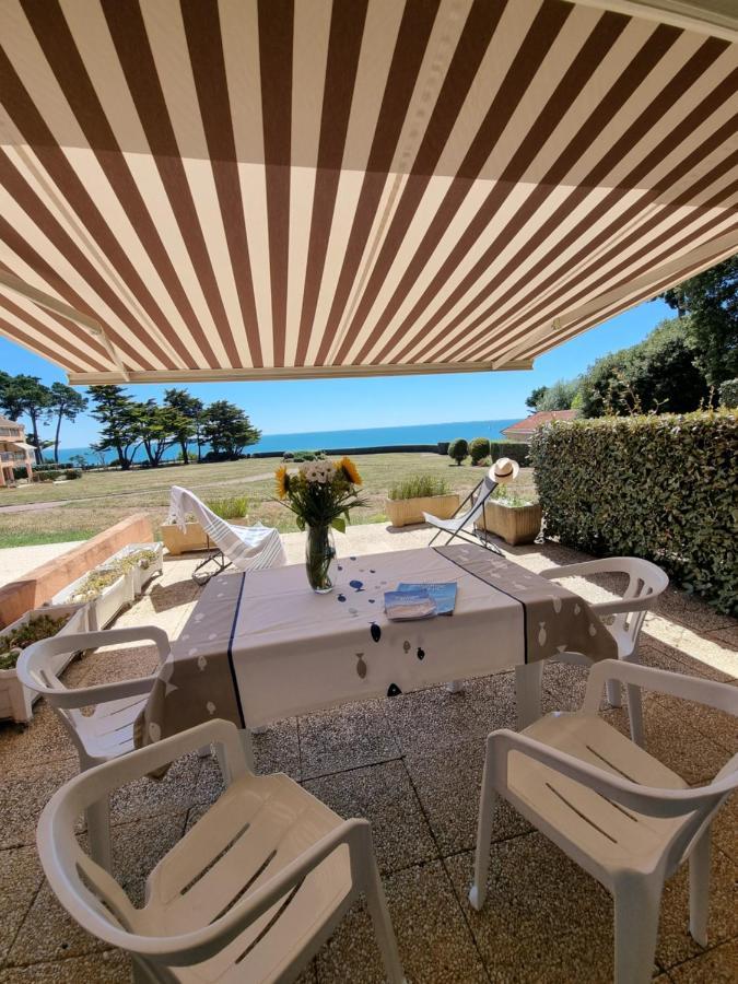 Appartement Face A La Mer Pornic Exterior photo